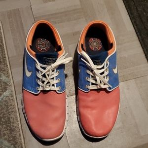 Mens nikes